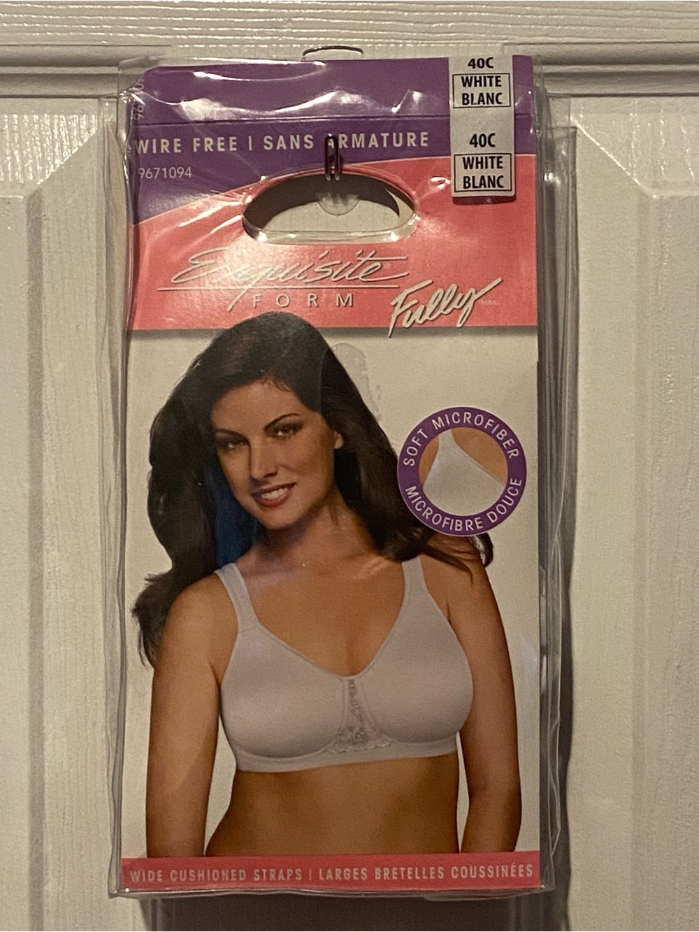 Fully Wire-Free Soft Microfiber Bra - White - Size 40C